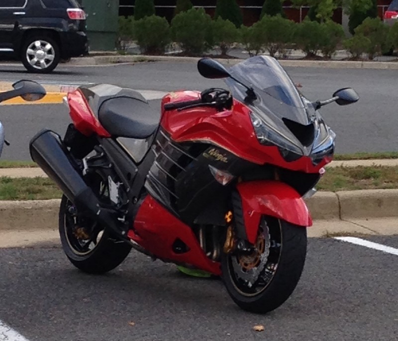 154 of 300 2015 ZX14R seems a little bouncy